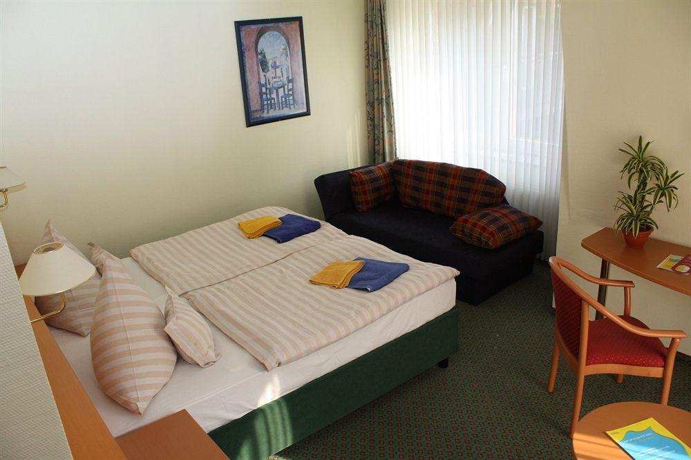 Hotel Gremersdorf - Zum Gruenen Jaeger Esterno foto