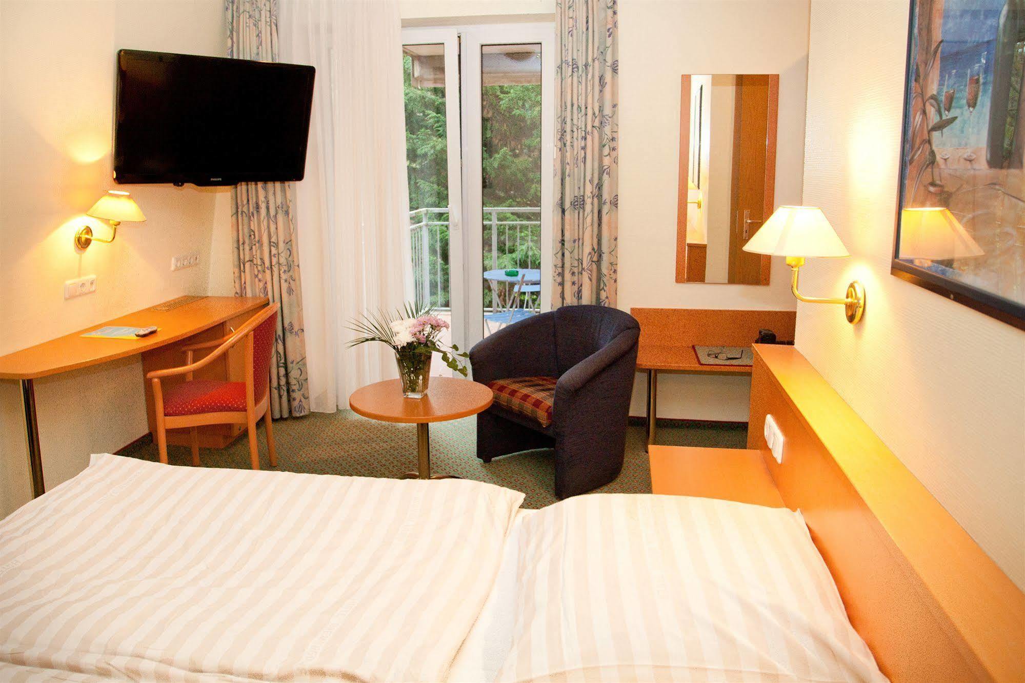 Hotel Gremersdorf - Zum Gruenen Jaeger Esterno foto