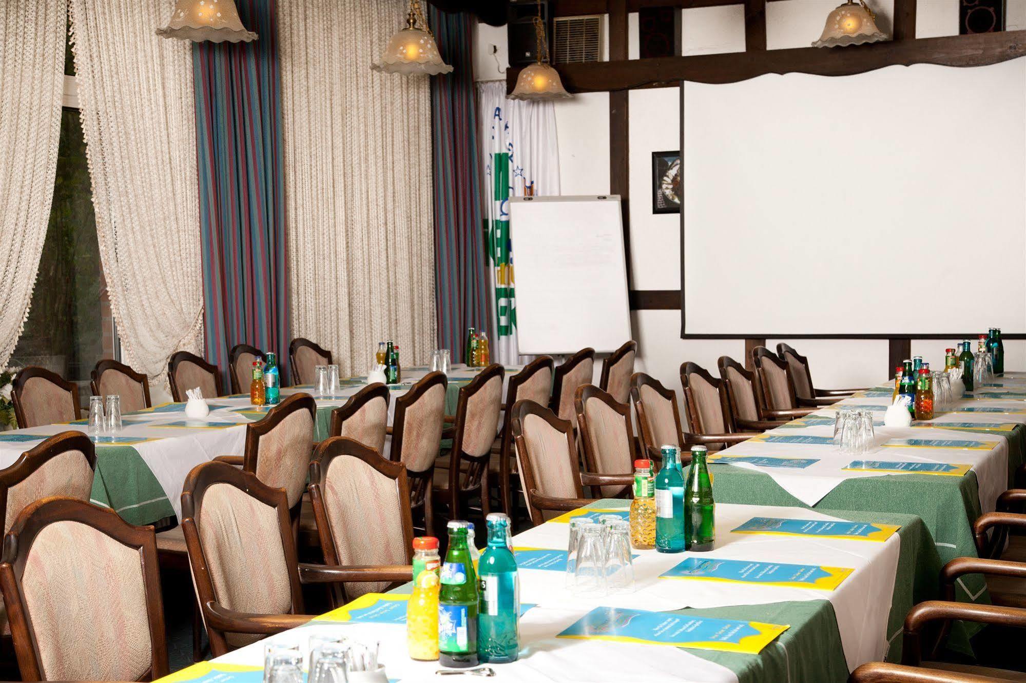 Hotel Gremersdorf - Zum Gruenen Jaeger Esterno foto