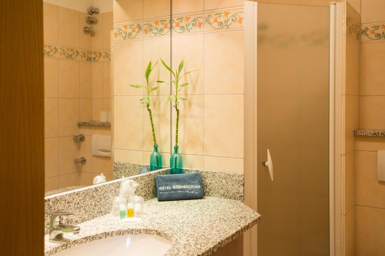 Hotel Gremersdorf - Zum Gruenen Jaeger Esterno foto